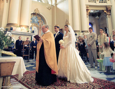 正确西方教堂婚礼誓词 神圣的婚姻誓约-结婚誓
