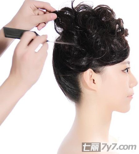 DIY<em>摇滚朋克</em>风酷炫<em>发型</em> 让你极具韩版中性fee