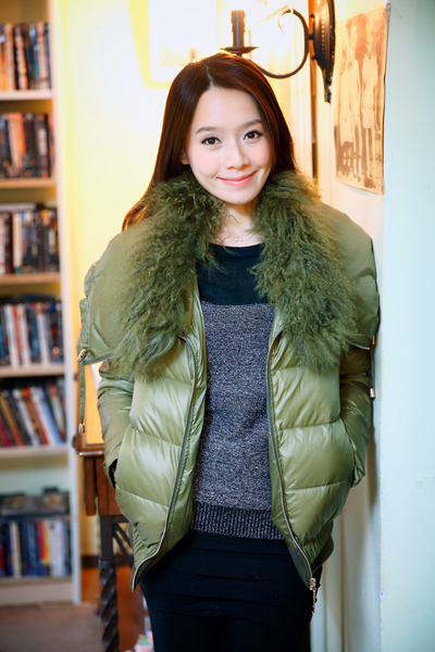 2013女生冬装搭配图片 教你军<em>绿色外套怎么搭</em>