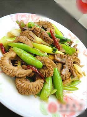 大葱炒腰花