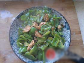 青椒炒肉