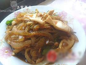 圆葱炒鱿鱼
