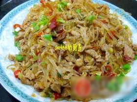 蚂蚁上树
