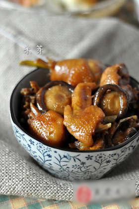 香菇黄焖鸡