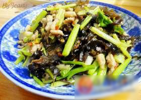 芹菜木耳炒肉丝