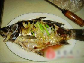 清蒸鲫鱼