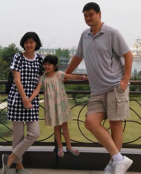 姚明女儿身高超郭敬明,让郭敬明情何以堪